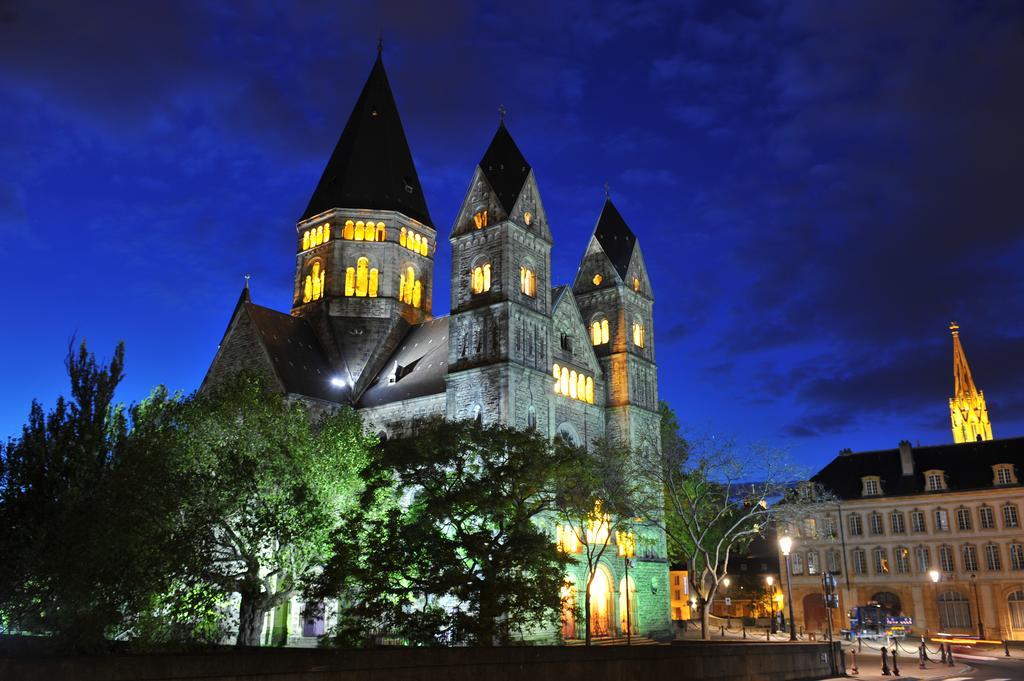 Grand Appartement De Standing - Metz Centre - Vue Cathedrale - 75M2 Exterior foto