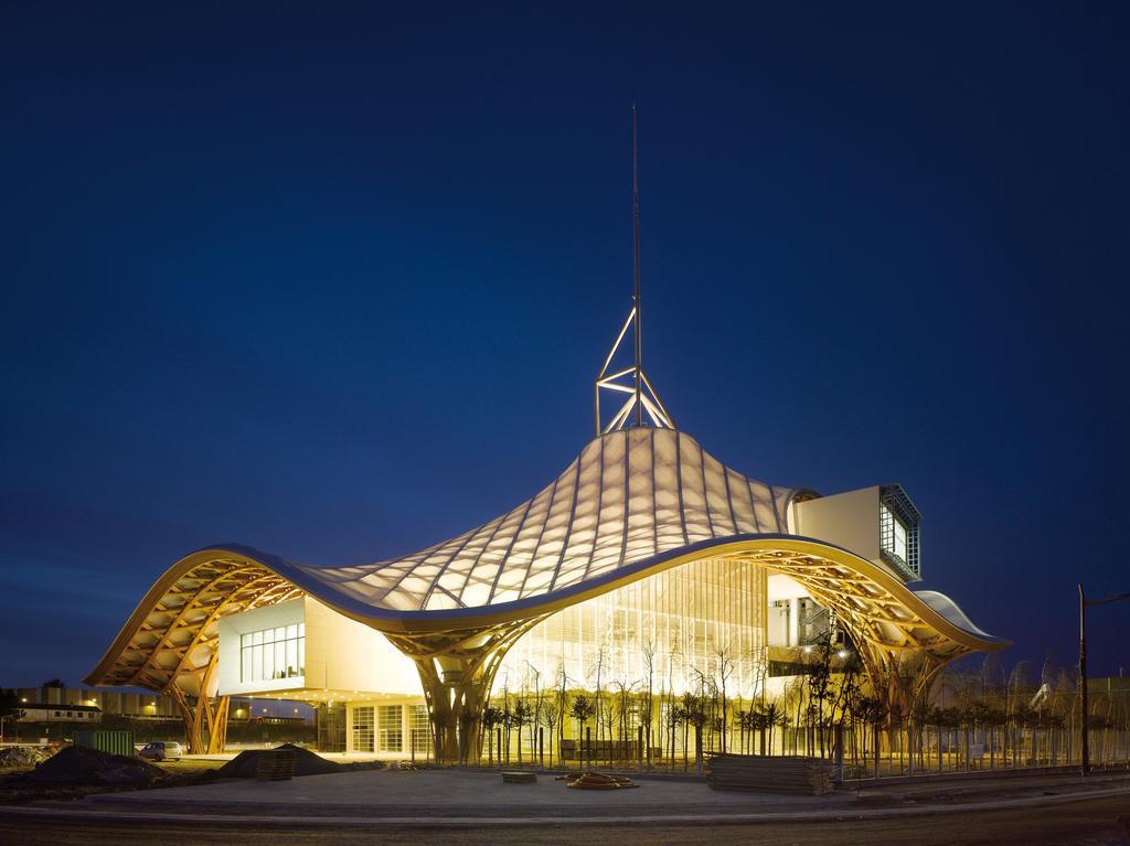 Grand Appartement De Standing - Metz Centre - Vue Cathedrale - 75M2 Exterior foto